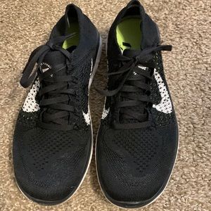 Nike free run flyknit
